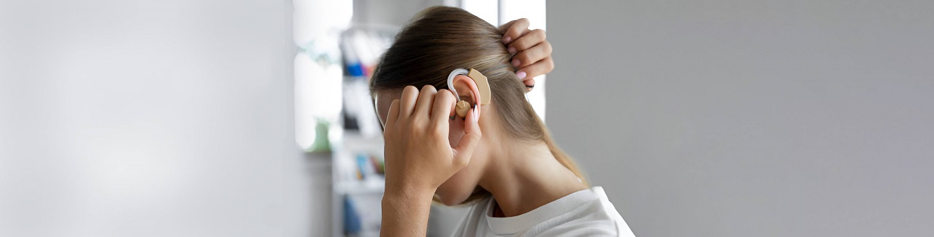 Hearing Loss Solutions: The Latest Technologies in Hearing Aids and Implants