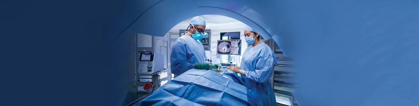 Minimally Invasive Neurosurgery: Revolutionizing Brain and Spine Treatment